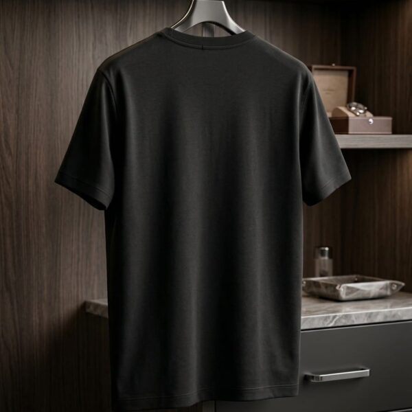 Black t-shirt for men with small Chinese logo chest print premium cotton