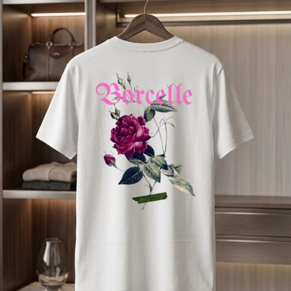 wht tshirt with flowwrr print